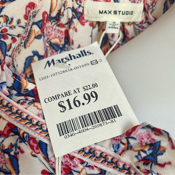 Max Studio/Marshalls Blouse Small.  New w/Tags - Picture 3 of 5